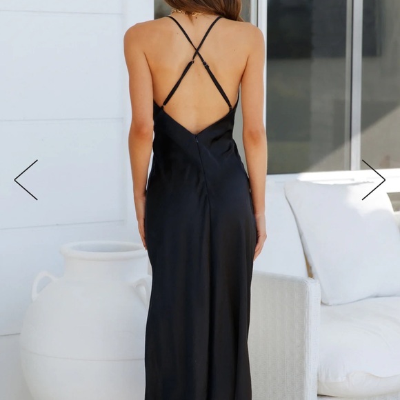 New with tags, never worn - Picture 2 of 6